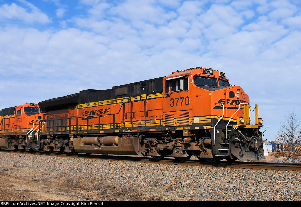 BNSF 3770